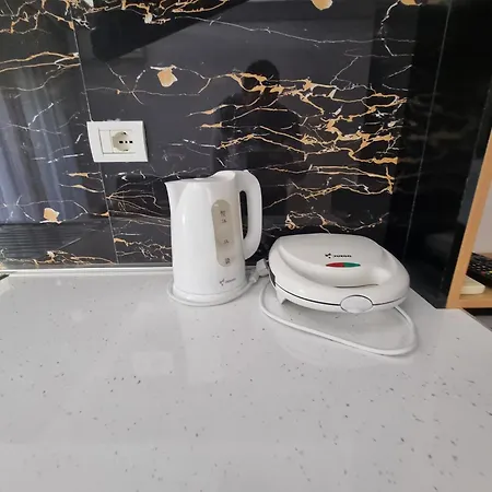 Apartmán In Near Uje Ftohte *